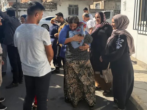 Erdoğan ''kucaklaşacağız, konuşacağız'' demişti: DEM Parti'nin kalesinde kardeşlik mesajı!