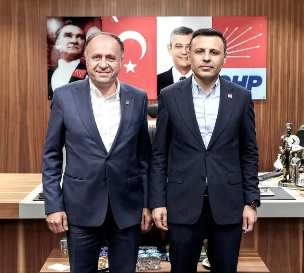 Niyazi Güneri adaylığını açıkladı: Dimdik durduk, durmaya da devam edeceğiz!