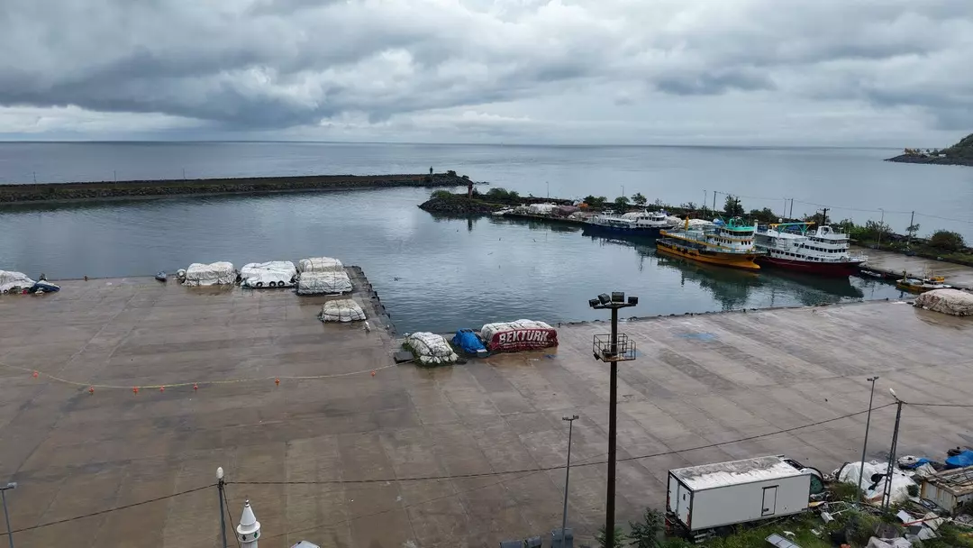 Balıkçılar şokta: Trabzon'da bomba yüklü insansız deniz aracı bulundu!