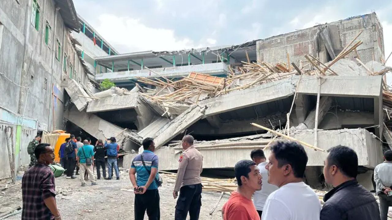 Son dakika... Yatılı okul öğlen namazı sırasında çöktü! Çok sayıda ölü ve yaralılar var!