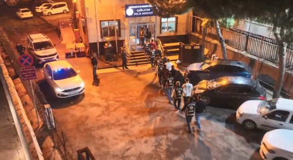 Tüneli kapatıp eğlence yaptılar: Bakın o gruba ceza verildi!