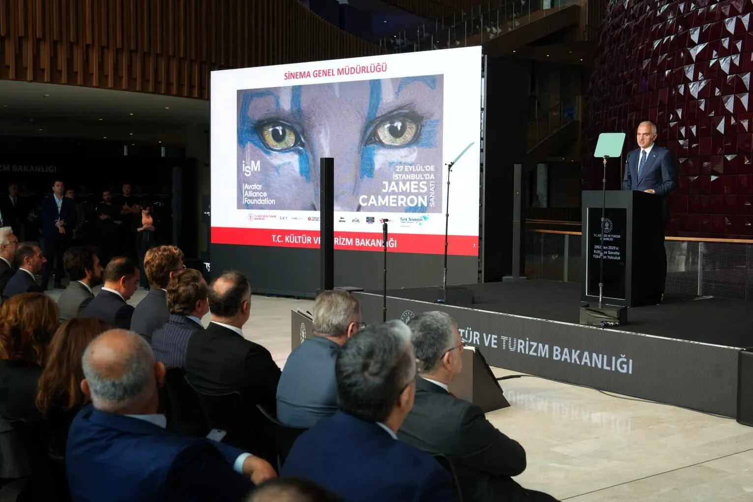 Kültür bakanı duyurdu: Haftanın o günleri sinema biletleri 120 lira olacak!