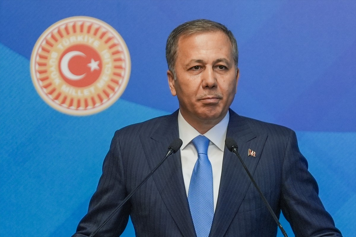 Türkiye iyilik adına yine başı çekti: Gazze'ye yardım gemisi yola çıkıyor!