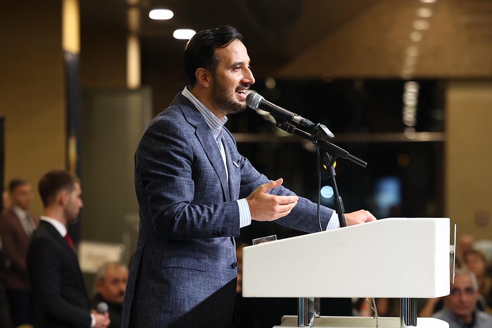 AK Parti İstanbul Muhtarlar Günü’ne özel program düzenledi