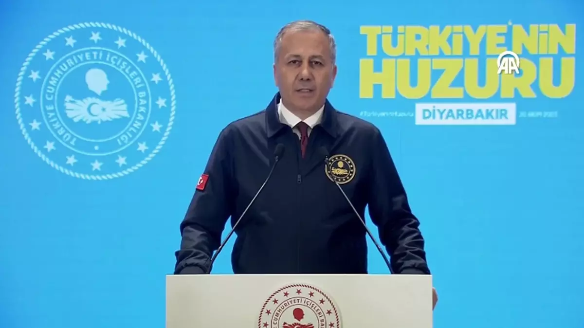 Bakan Yerlikaya'dan büyük tepki: 'Hiç kimse polisimize düşman deme alçaklığına cüret edemez'