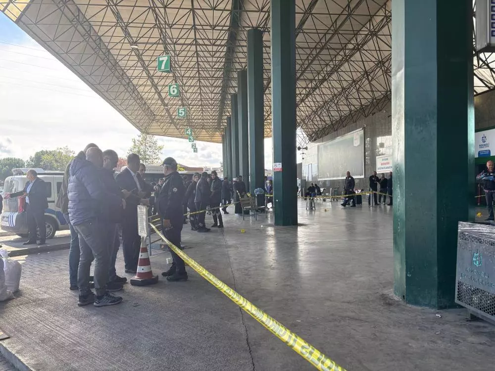 Kocaeli otogarında hareketli dakikalar: Bir uzman çavuş silahıyla dehşet saçtı!