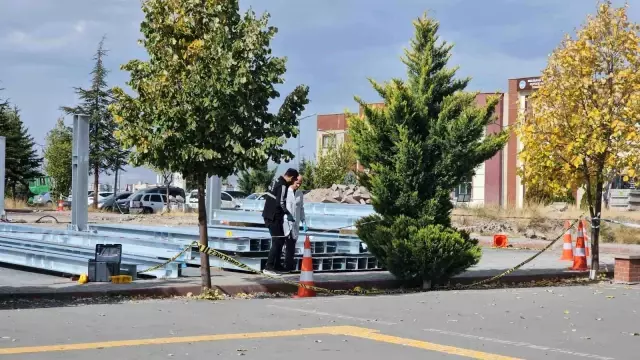 Son dakika...Kayseri'de üniversite önünde kadın cinayeti!