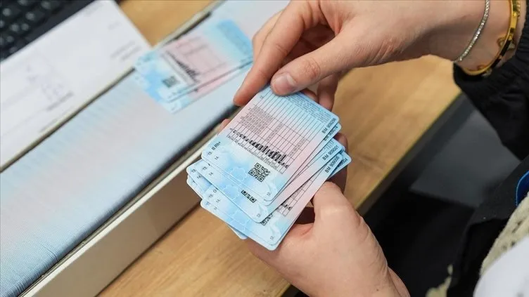 Ehliyet yenileme için acele edin: Bugün 15 TL, yarın 7 bin 500 liraya çıkacak!