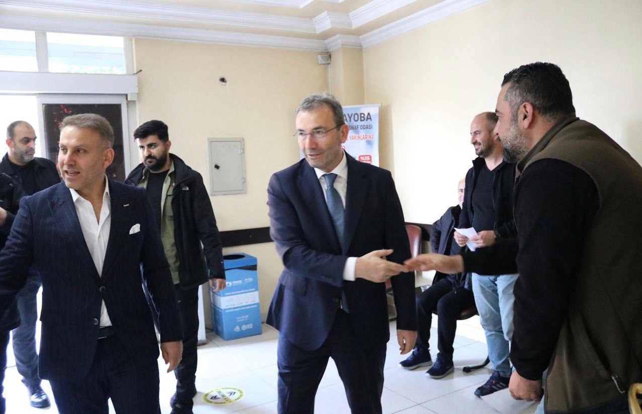 Ahmet Cin'den Pendik dolayoba şoförler odası başkanı Erkan Dakoğlu’na ziyaret