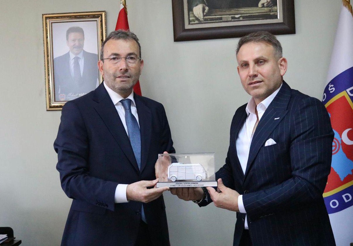 Ahmet Cin'den Pendik dolayoba şoförler odası başkanı Erkan Dakoğlu’na ziyaret