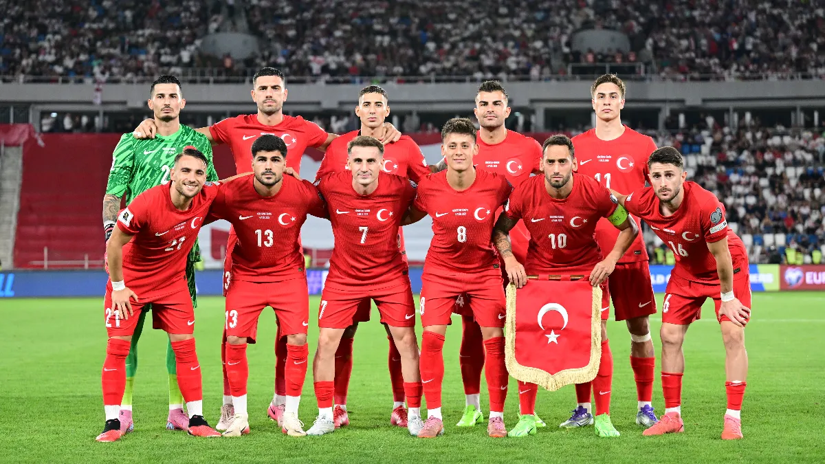 Türkiye - Bulgaristan maçına saatler kaldı: İşte, Muhtemel 11'ler!