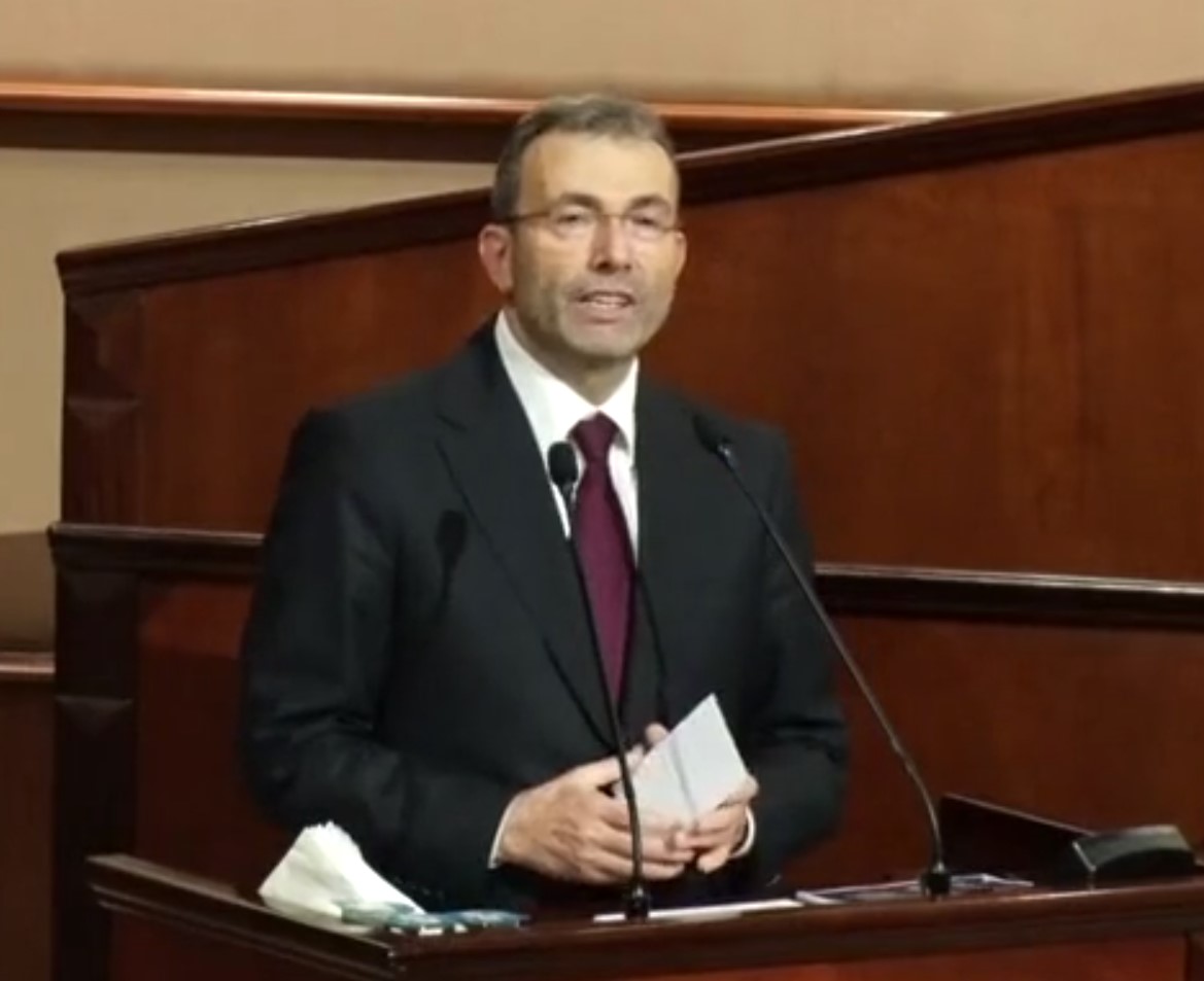 Ahmet Cin konuştu, İBB karıştı: CHP'li Nuri Aslan mikrofonu kapattırdı!