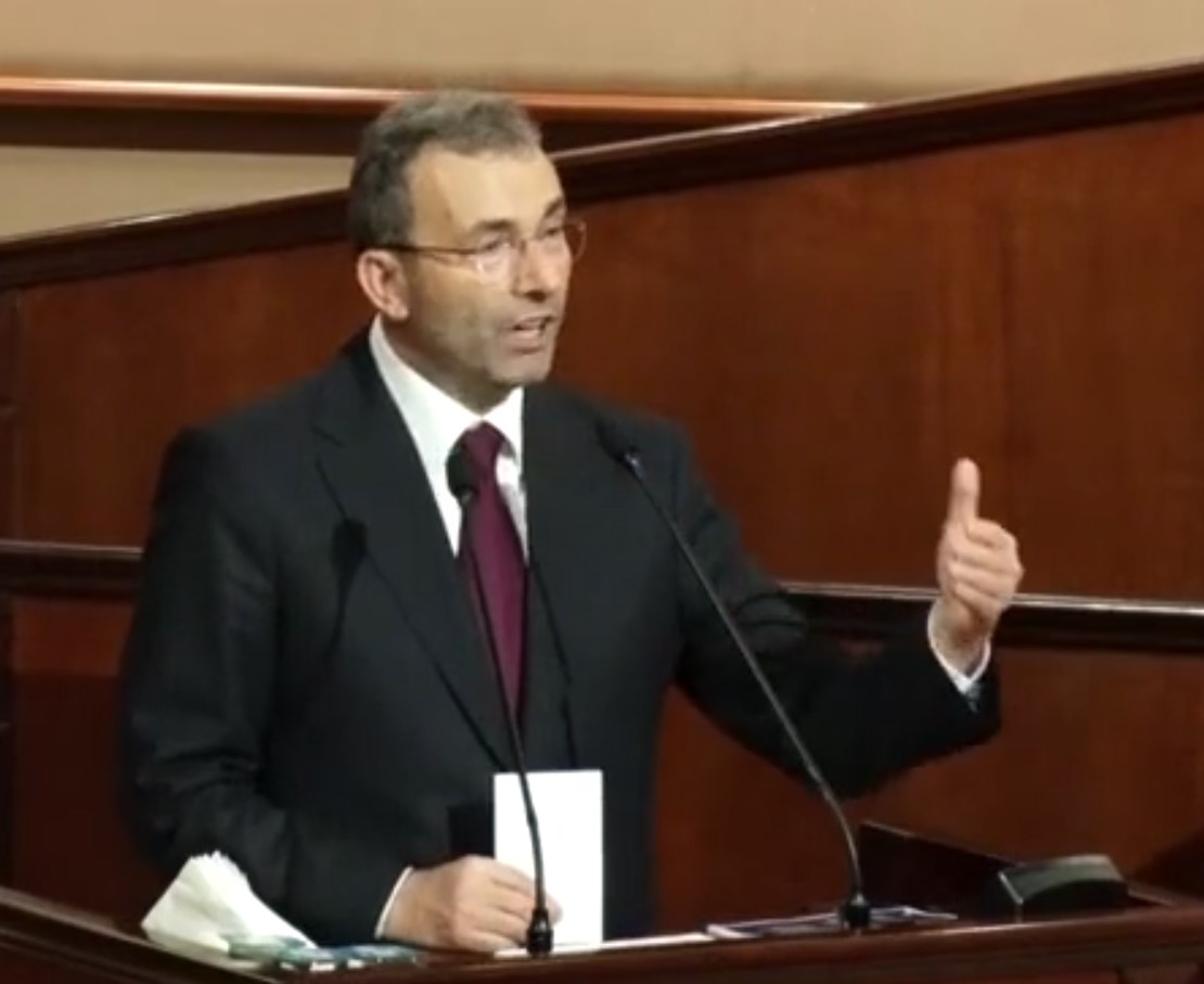 Ahmet Cin konuştu, İBB karıştı: CHP'li Nuri Aslan mikrofonu kapattırdı!