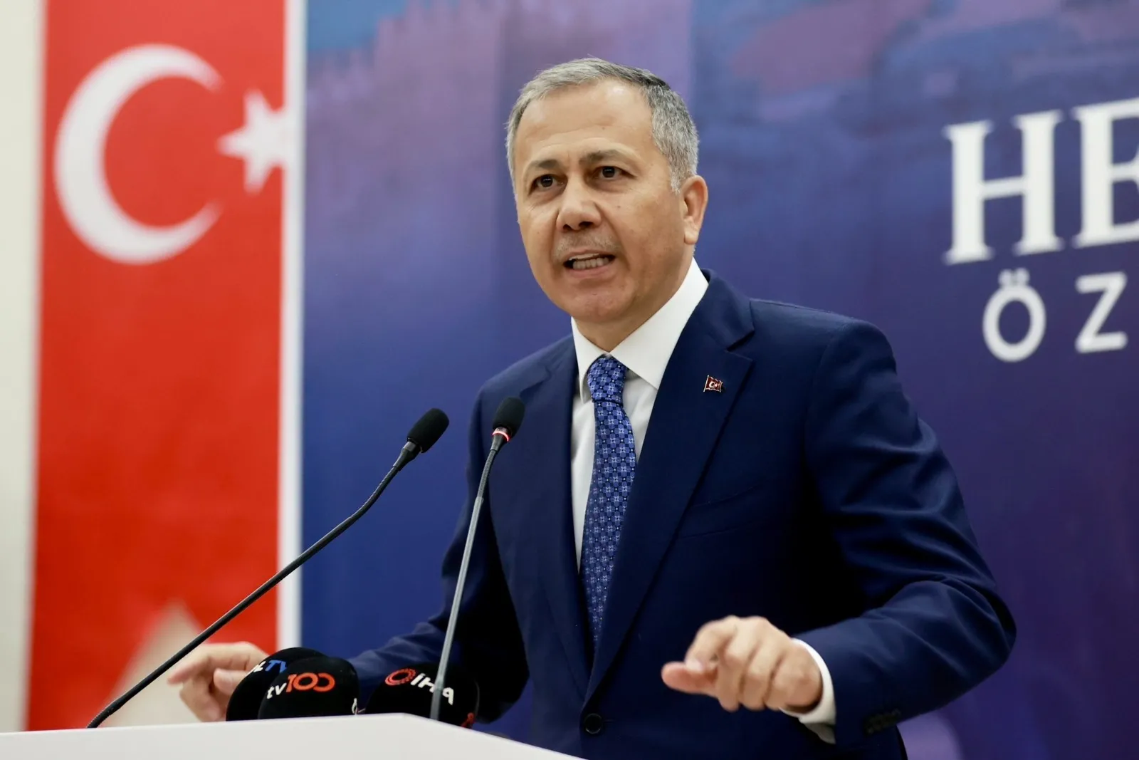 Bakan Yerlikaya'dan dikkat çeken duyurdu: 2025 yılında 103 terör örgütü mensubu teslim oldu