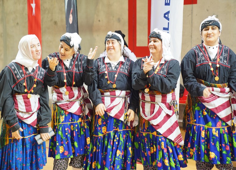 Tuzla’da Engelsiz Fest coşkusu