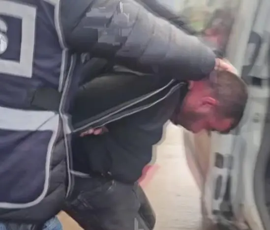 Böyle dayı olmaz olsun: Yeğenini kaçırıp darp ettikten sonra diri diri toprağa gömdü!