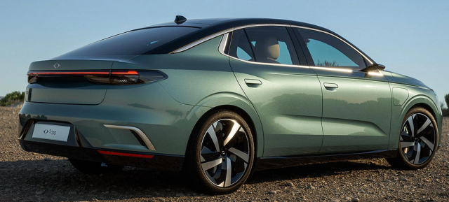 Bakan Kacır'dan Togg şov: Bütçe görüşmelerine Togg'un göz kamaştıran yeni modeli T10F ile geldi