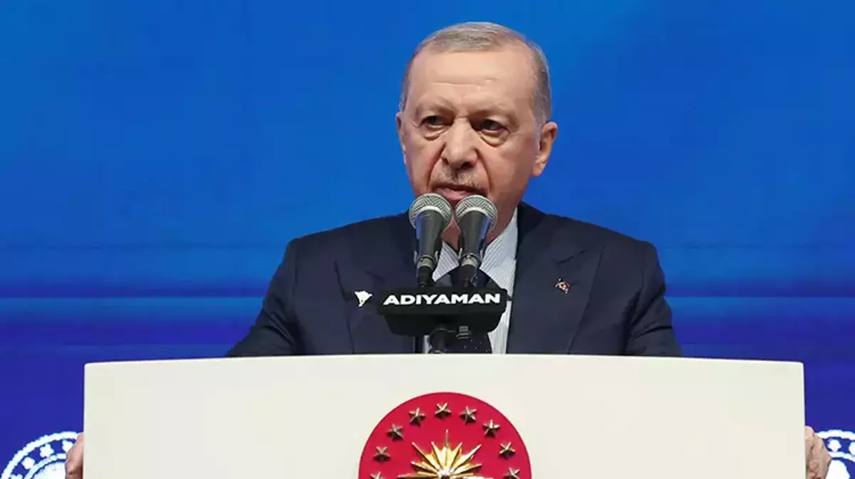 Cumhurbaşkanı Erdoğan'dan dikkat çeken açıklama: Karşılıklı saldırılar Karadeniz’deki seyrüsefer emniyetini ciddi biçimde tehdit etmekte!