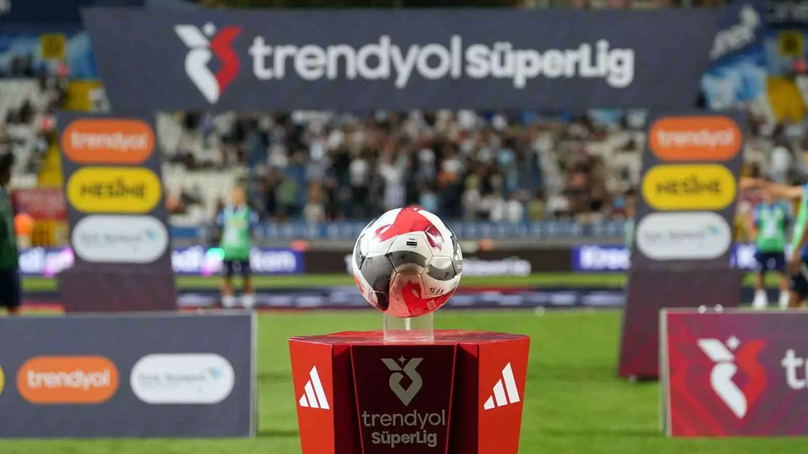 Zirvedekiler listesi güncellendi: İşte, Süper Lig ve 1. Lig'de puan durumu