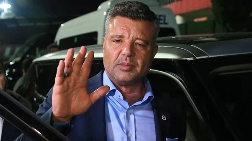 Fenerbahçe Başkanı Sadettin Saran'ın evine şok baskın! Saran, ifade vermek için apar topar İstanbul'a geldi