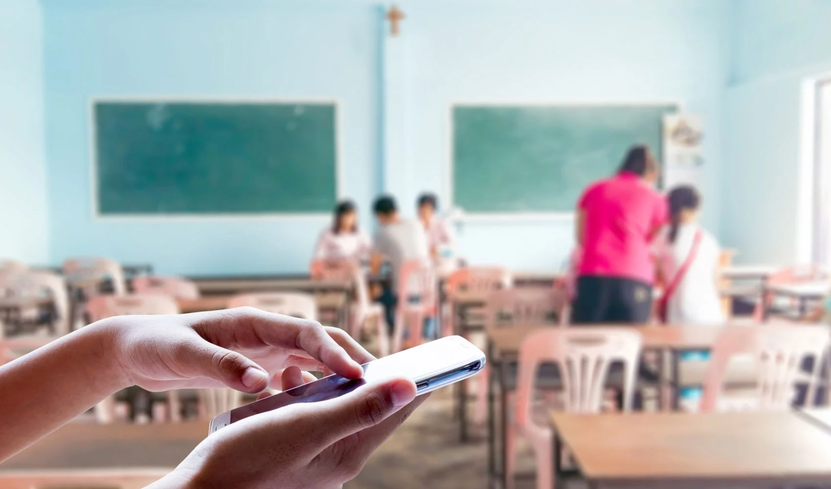 CİMER ve MEBİM'e şikayet yağdı: Sosyal medya fenomeni öğretmenler için cezalar yolda!