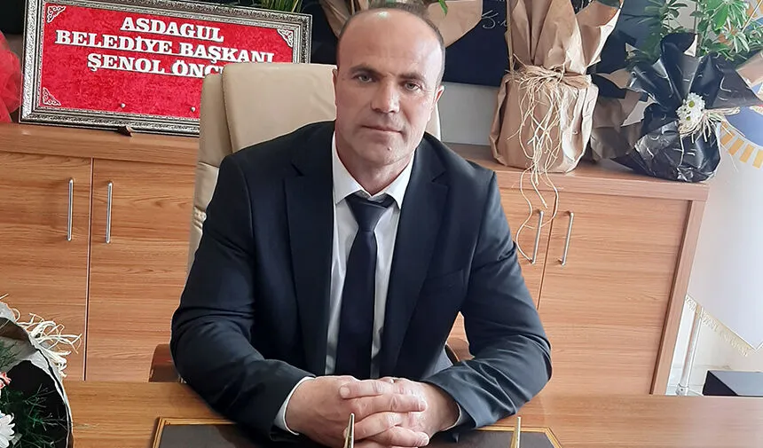 CHP'den bir istifa daha: AK Parti'ye geçen Belediye başkanının rozetini Erdoğan takacak