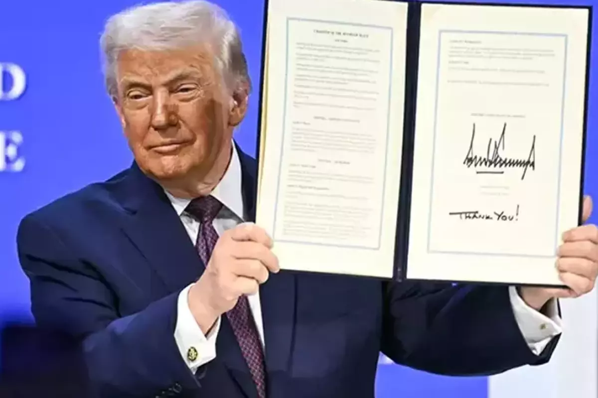 Dünyanın gözü önünde Barış Kurulu için imzalar atıldı! Trump: Gazze'de savaşı durduruyoruz