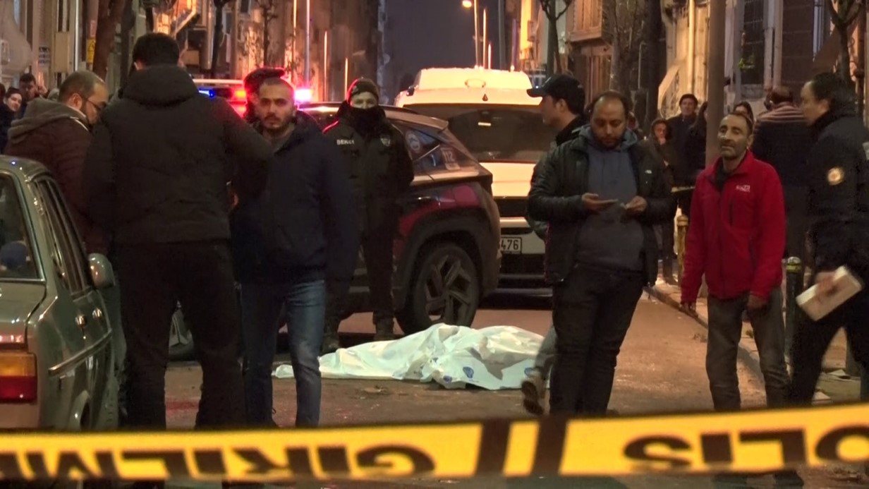 Kesik baş cinayetinde korkunç plan: Parçalara ayrılan cesed balkondan bavulla böyle çıkarıldı!