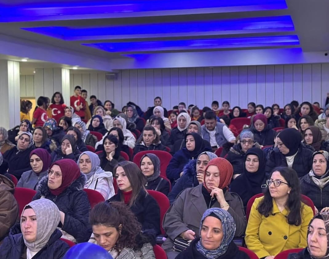 Av. Serkan Bayram'dan Öğrencilere Umut Dolu Mesajlar