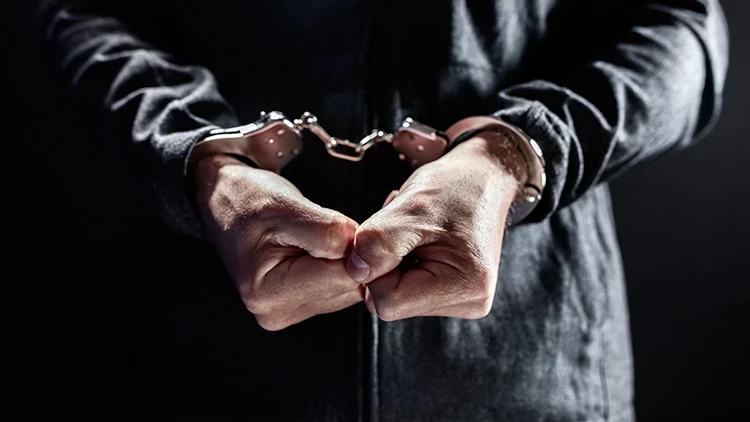 Instagram'da 'yatırım uzmanı' adıyla milyonlarca liralık vurgun: 65 kişi gözaltına alındı!