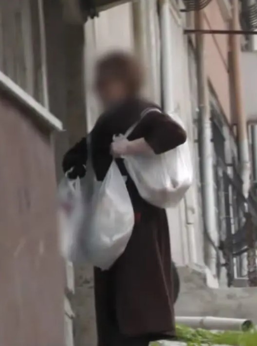 O evde akıl almaz olay! Bir deri bir kemik bulundu, komşuların ifadesi şaşkınlık yarattı!