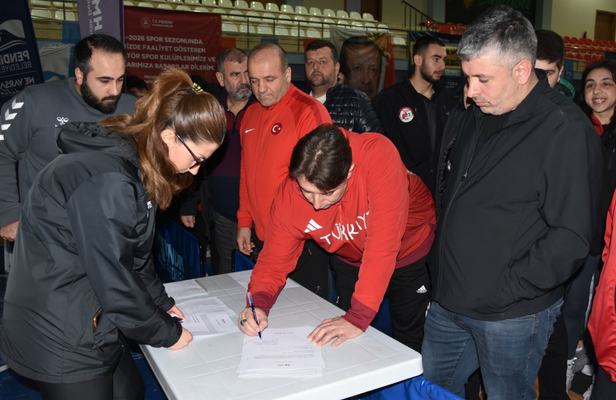 Pendik Belediyesinden 60 Spor Kulübüne Destek