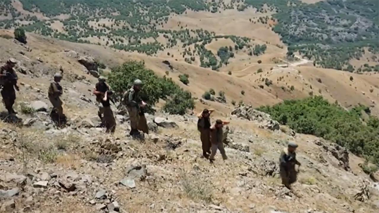 MSB'den son dakika haberi: PKK'lı 10 terörist teslim oldu!