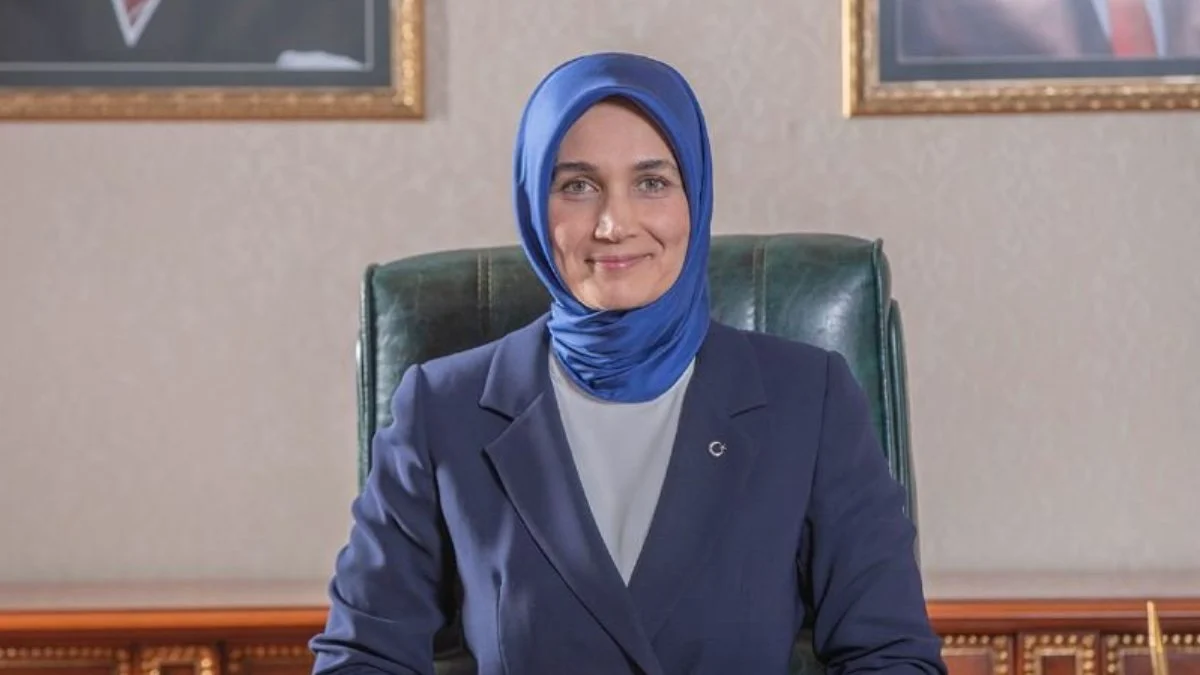 İlk başörtülü vali Erdoğan'ın imzasıyla bakın hangi göreve atandı? Kübra Güran Yiğitbaş kimdir?