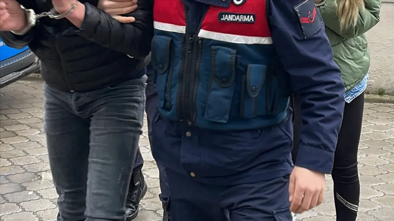 Jandarmadan 5 ilde soluk kesen operasyon: 346 kişi yakalandı!