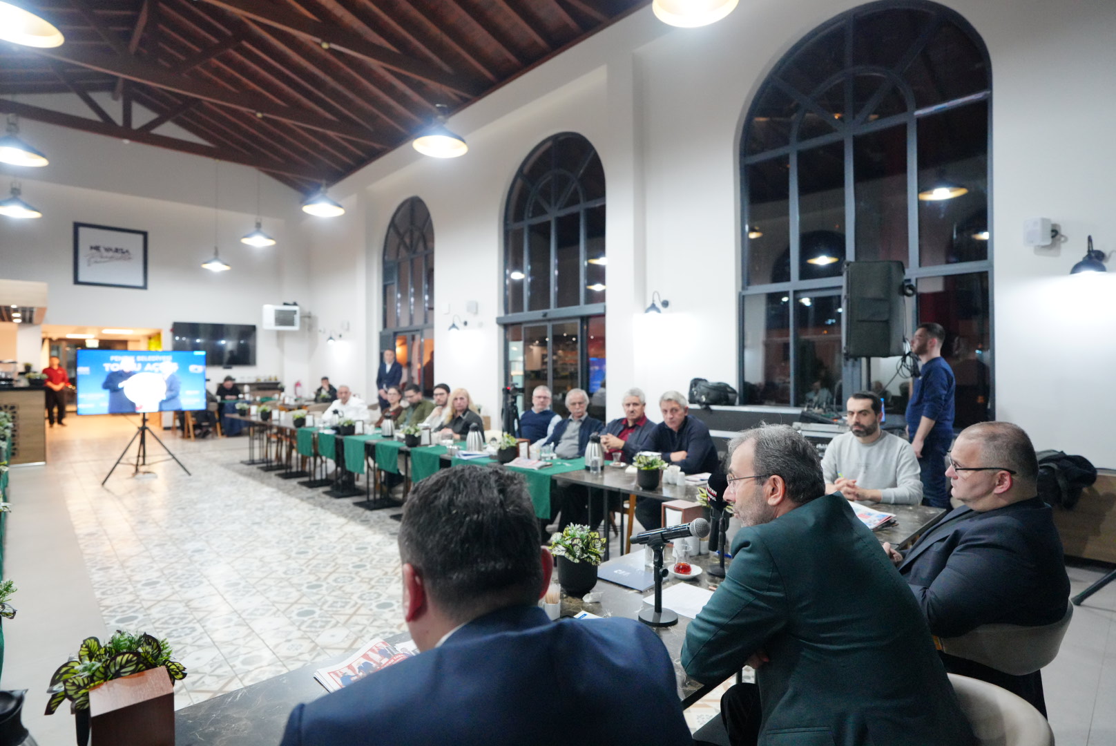 Belediye Başkanı Ahmet Cin, Basın Mensuplarıyla Sahur Yemeğinde bir araya geldi