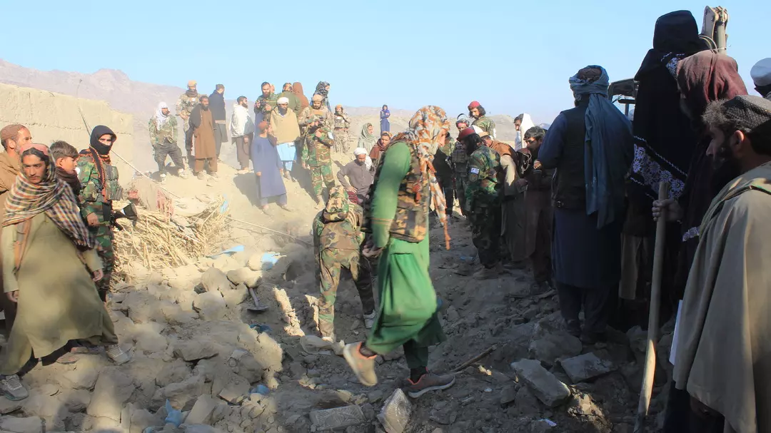 Dünya kıyasıya bir savaşı izliyor! Pakistan ve Afganistana saldırdı, "Artık sabrımız taştı, Afganistan ile açık savaşa girdik"