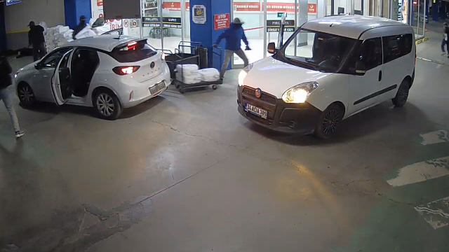 Türkiye'nin en büyük altın merkezi soyuldu! 