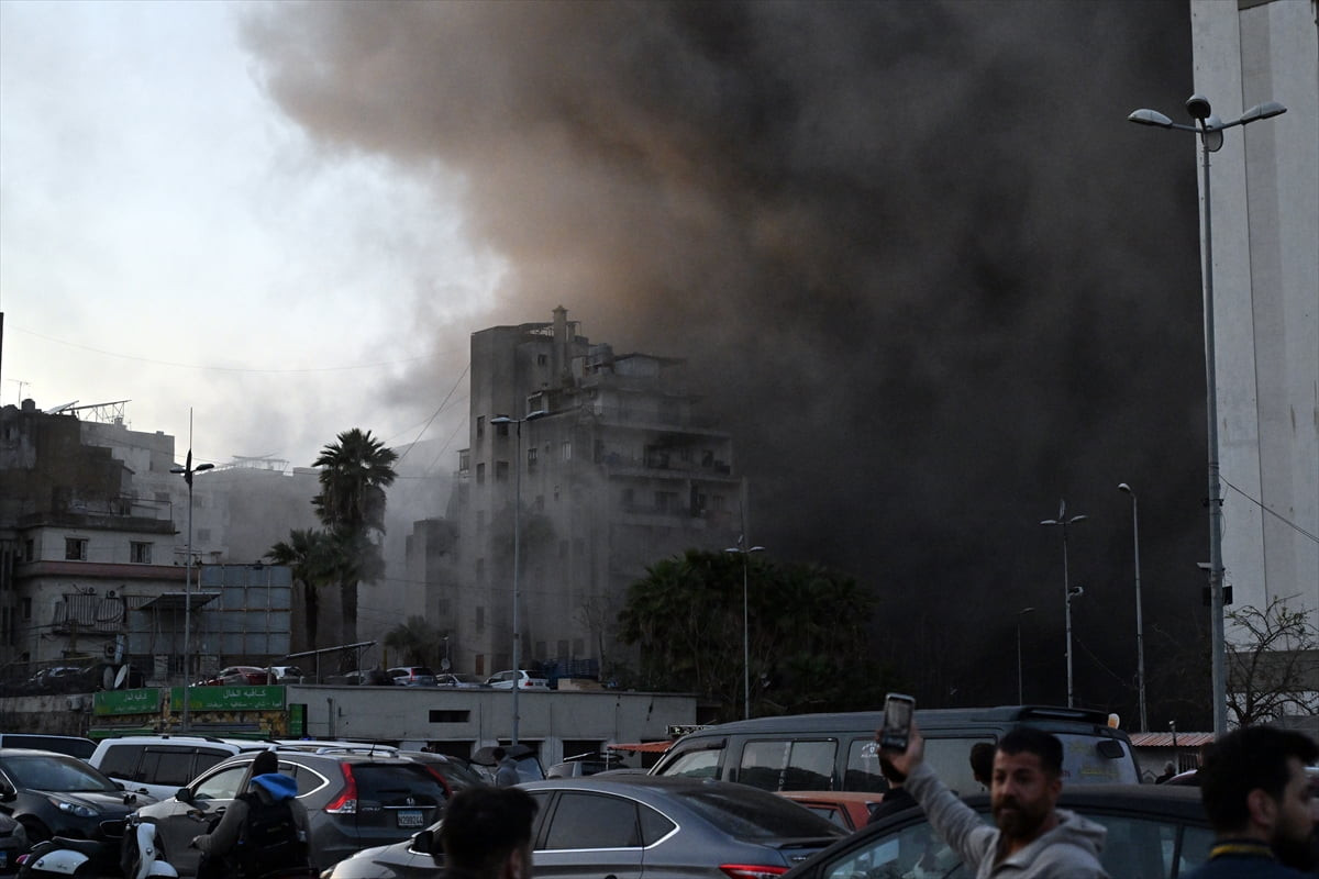 İsrail ordusu Lübnan'ın güneyine gaddarca saldırıyor: 1 milyondan fazla sivil göç ediyor!