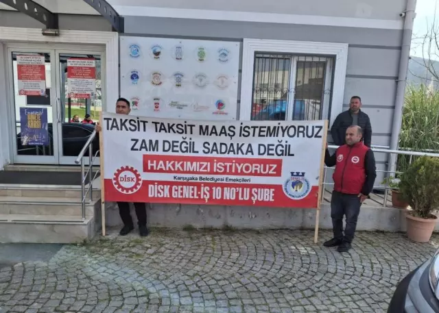 Bayramlaşmaya gelen Belediye Başkanı'na protesto şoku: Aracına binip kaçtı