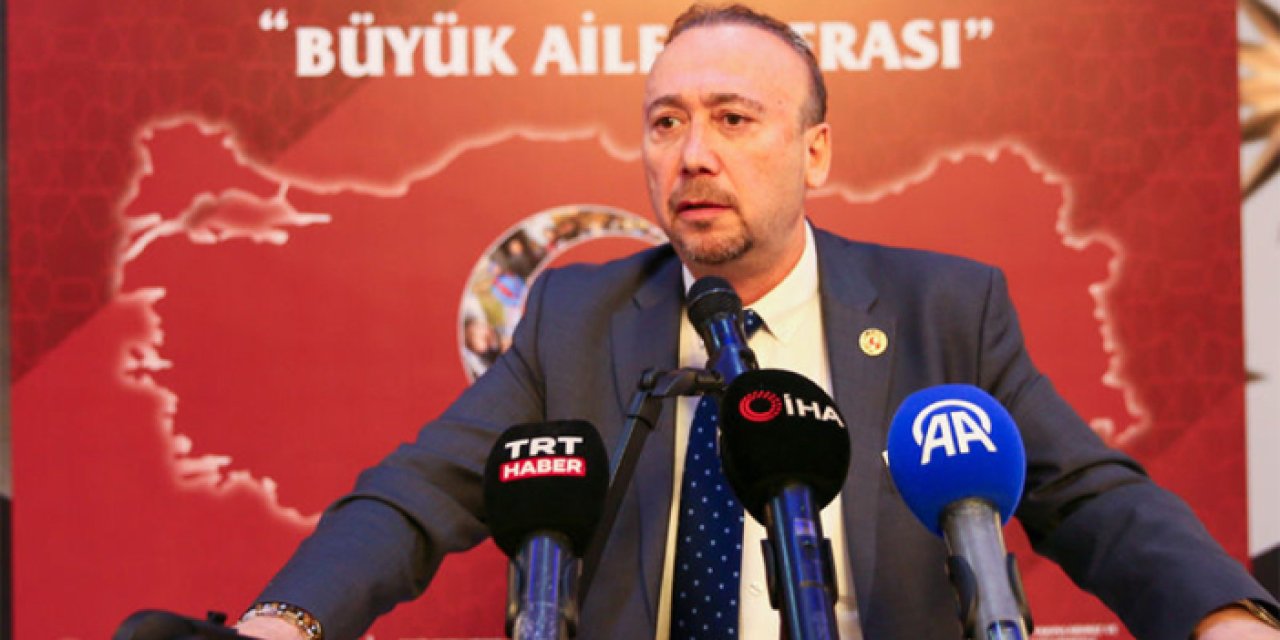 Uşak Belediye Başkanına otel odasında şok gözaltı: Rüşvet suçundan aranan Özkan Yalım, 21 yaşındaki sevgilisiyle otel odasında yakalandı!