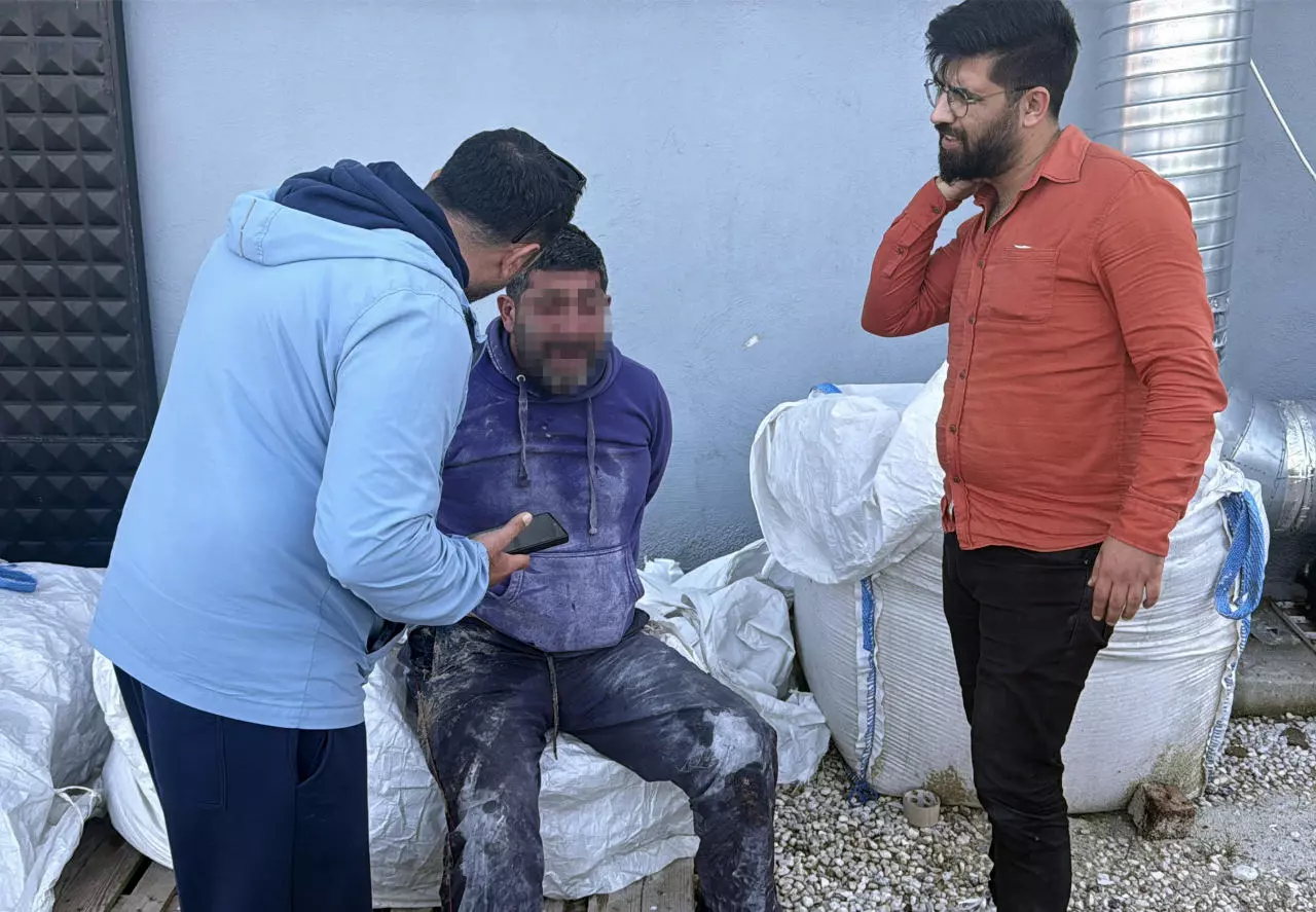 Maaşını alamayan işçi, tiner döküp iş yerini ateşe verdi!