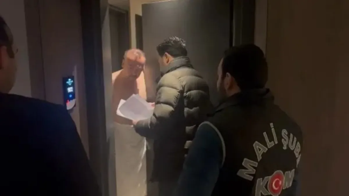 Uşak belediye başkanı Özkan Yalım, sadece disiplinle yırtacak mı? CHP'den dikkat çeken açıklama...