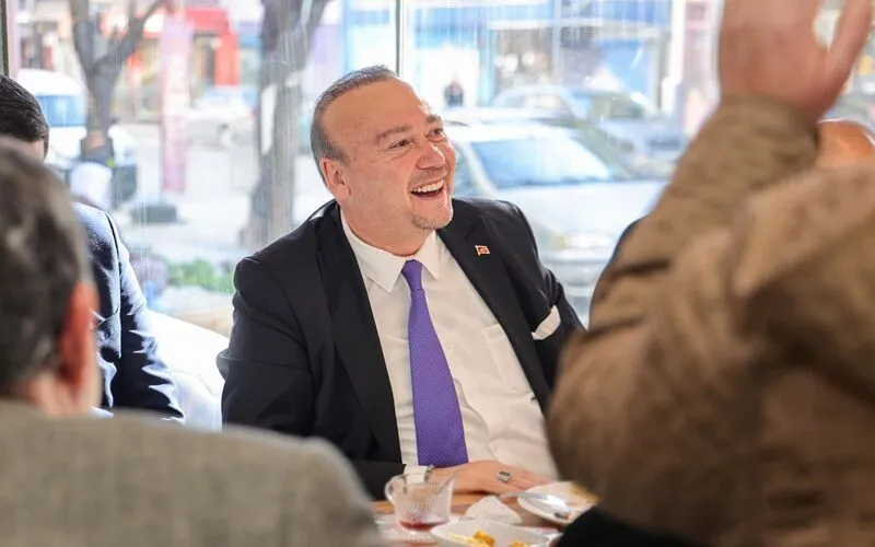 Pavyon çalışanlarına belediye bütçesinden maaş ödemiş: VİP araçlar, nakit paralar...