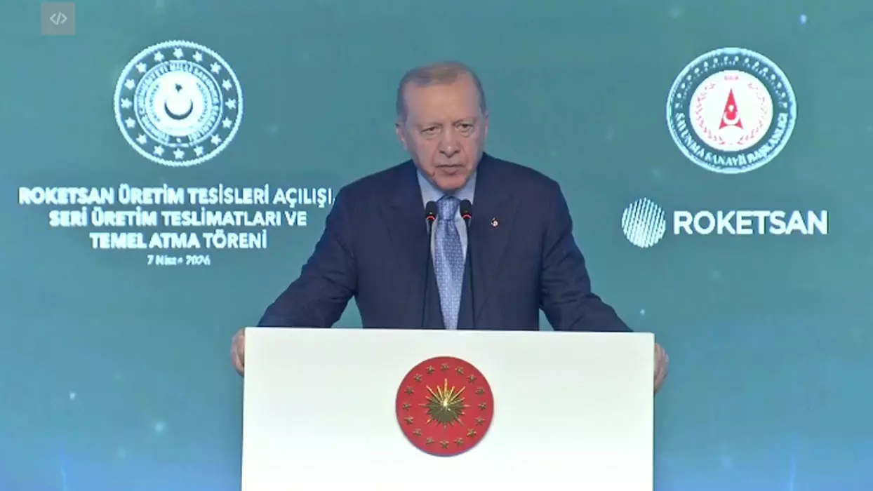 Erdoğan, ROKETSAN Üretim Tesisleri Açılışını yaptı, İstanbul'daki terör saldırısına ilk açıklama: Lanetliyoruz