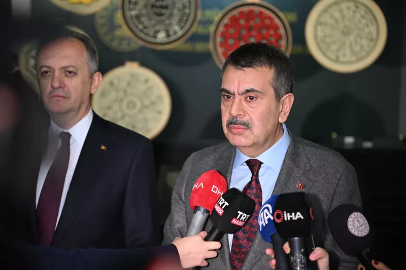 Bakan Tekin'den LGBT çıkışı: Dersini anlatacağız dediler, yaptırmam kardeşim!