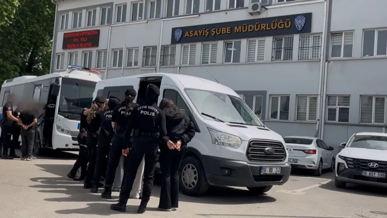 Araç sahipleri dikkat: Dolandırıcılar, trafik kazası geçirenleri sahte icra belgeleriyle hedef alıyor!