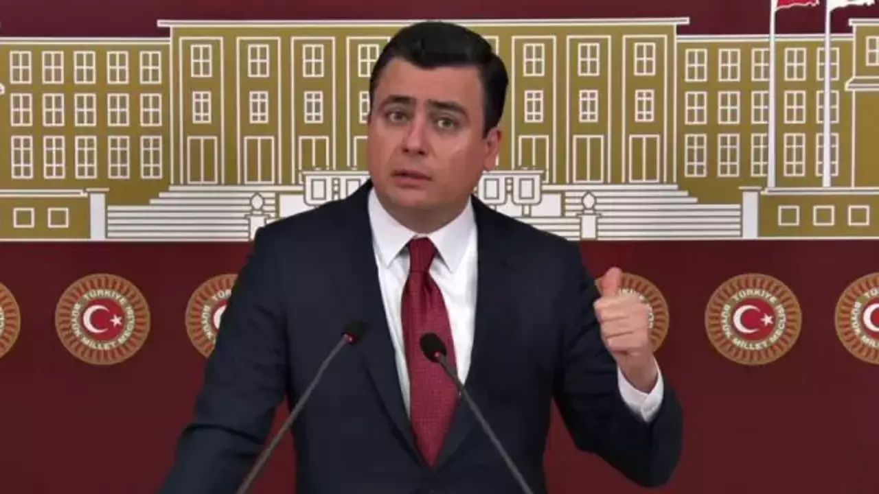 Mansur Yavaş'a mahkeme şoku: Ankara'da fahiş su zammı iptal edildi!