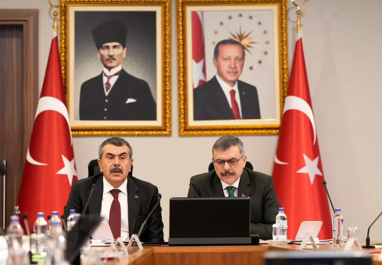 Ankara'da okul güvenliği zirvesi sona erdi: Alınacak yeni kararlar nelerdi? İşte önemli detaylar...