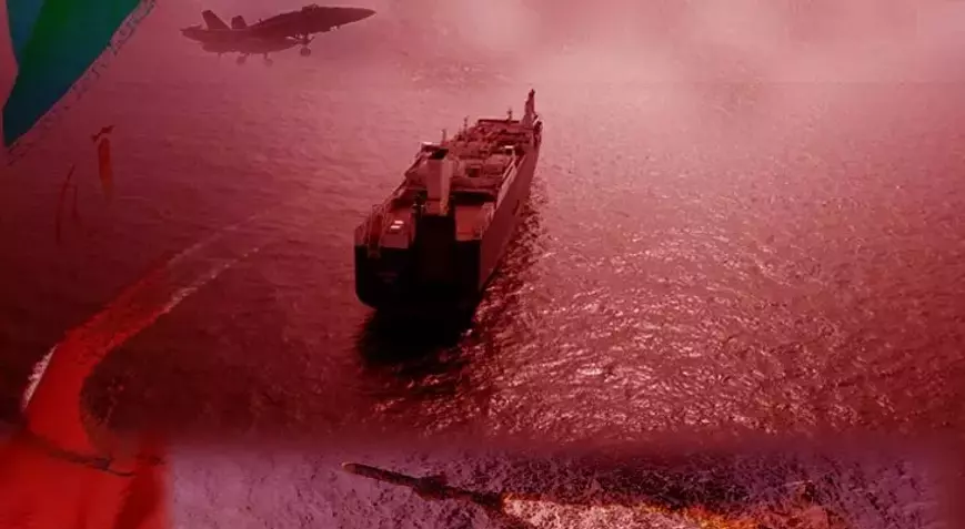 İran, taviz vermiyor, Umman açıklarında bir gemiyi vurdu: Ezici darbeler indireceğiz!